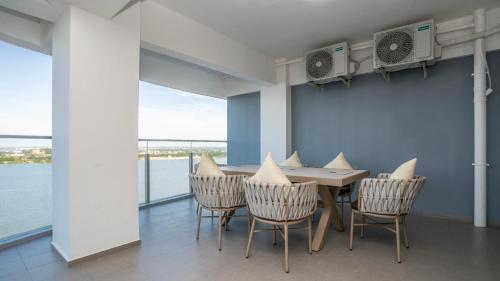 Μπαλκόνι ή βεράντα στο Merton Holiday Inn