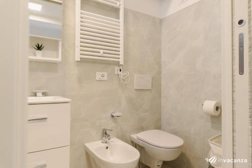 Ένα μπάνιο στο Condominio Gavioli - InVacanza
