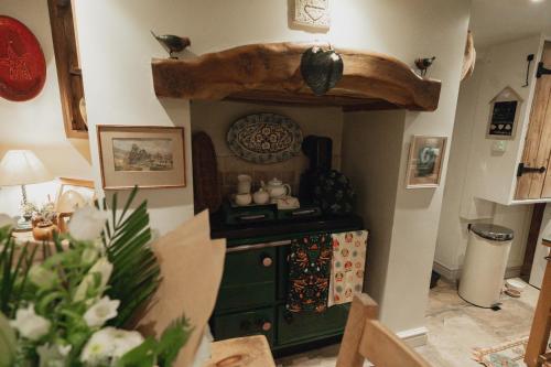 Φωτογραφία από το άλμπουμ του Anglesey traditional 2 bedroom stone cottage with EV σε Amlwch