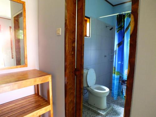 Koupelna v ubytování Sadati Home Stay