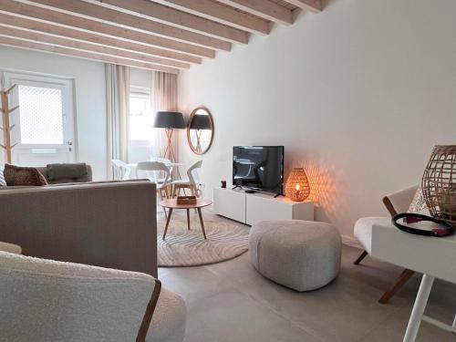 Rocco House By ALGARTUR