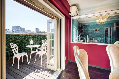 Top Floor Penthouse, 5th Floor, 8 Min Walk from JR Shibuya Sta