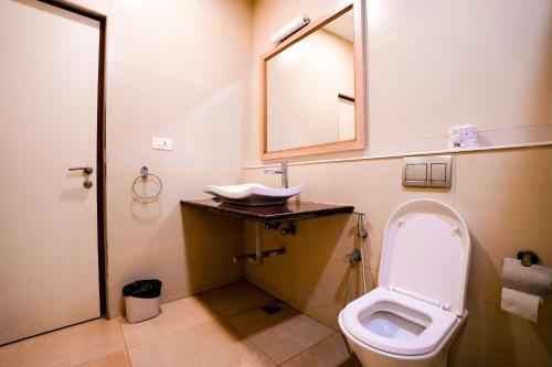 Ένα μπάνιο στο Avenue 11 Boutique Residences, Poes Garden Chennai