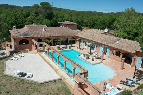 L hacienda Provençale