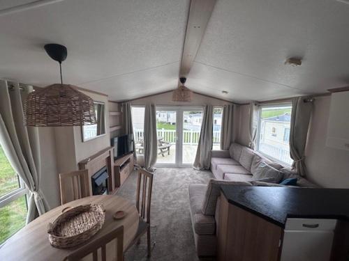 Posezení v ubytování 151 Newquay Bay Resort