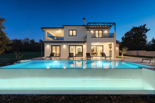 Πισίνα στο ή κοντά στο Villa Duplich