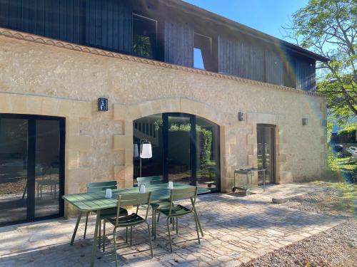 Superbe grange en Dordogne, au cœur de Trémolat