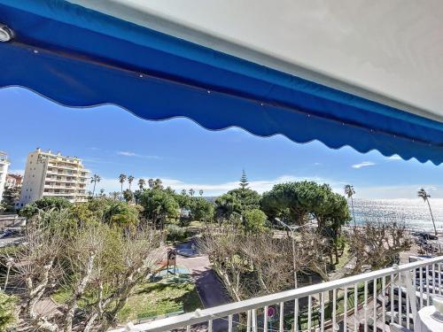 Emplacement idéal, terrasse vue mer 321L SEB
