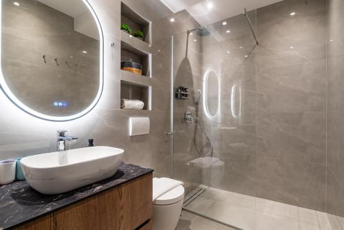 Suite Stay at 4 Apartment & Rooms