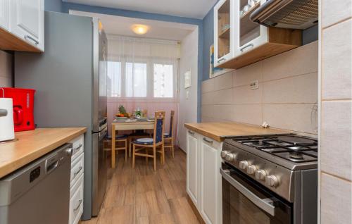 2 Bedroom Gorgeous Apartment In Rijeka