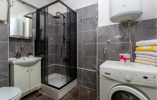 2 Bedroom Gorgeous Apartment In Rijeka