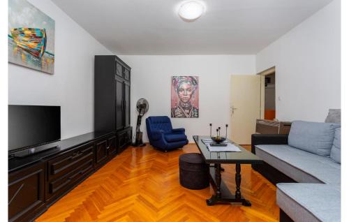 2 Bedroom Gorgeous Apartment In Rijeka