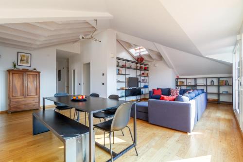 attico in un'oasi di verde sui navigli - NavigliApartments