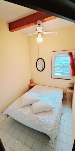 Appartement T2 piscine et parking