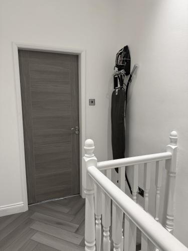 The Manchester Haven Sleeps 10 Near City Centre Breakfast hamper included photo 33