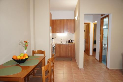 Η κουζίνα ή μικρή κουζίνα στο Papadakis Family Home - 2 BR Apartment