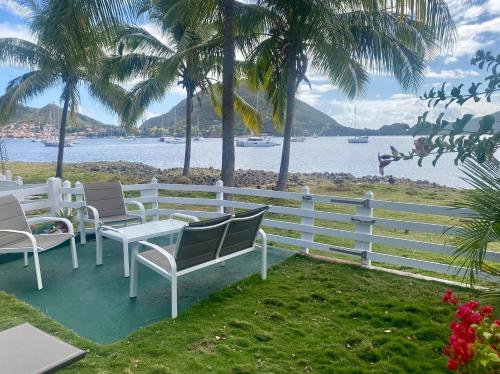 Landskap semula jadi dekat dengan rumah percutian