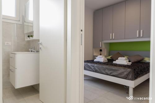 Ένα μπάνιο στο Condominio Gavioli - InVacanza