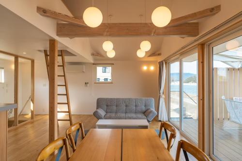 Posezení v ubytování Beach SPA TSUDA 0 Cero棟