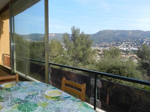 Appartement T2 avec piscine et parking pour 4 personnes - FR-1-610-103