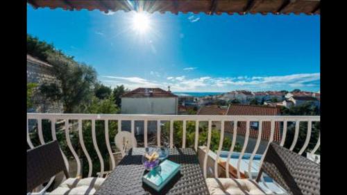 Ivana central Apartment, beach 100m