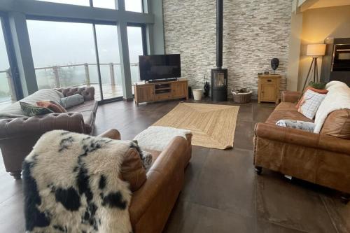 Χώρος καθιστικού στο Pendle View by Valley View Lodges Longridge