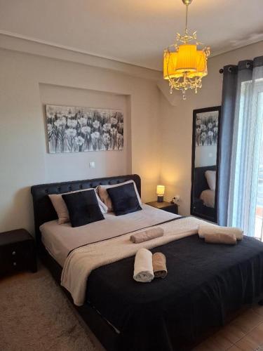 Romantic Sparta Hideaway