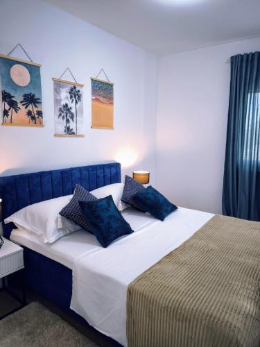 Apartments Lavel