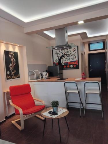 Dapur atau dapur kecil di Embassy Apartment