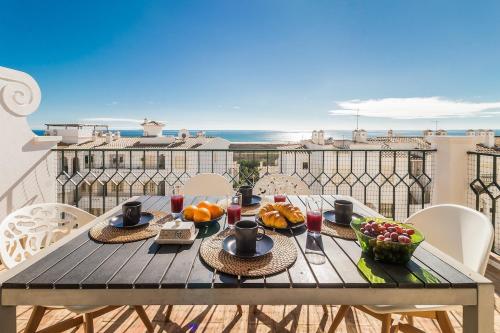 Casa Londamba Meia Praia Beach