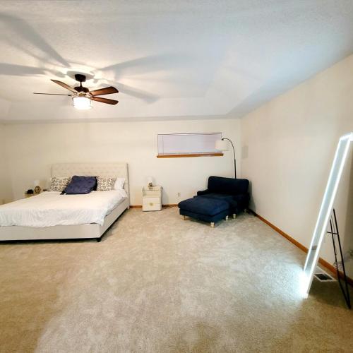 Spacious 3BR Family Beach Home 5 Mins to Panama City Beach & Sleeps 9 Hot tub photo 46