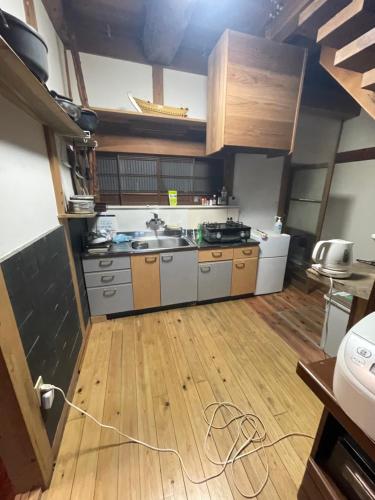 古民家の宿屋千鶴 1棟貸切15人宿泊可Japanese traditional old farmers house