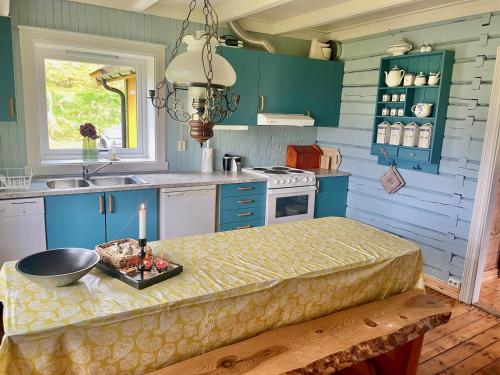 Kuchyň nebo kuchyňský kout v ubytování Lofoten Hiking Lodge