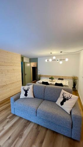 Гостиная зона в Lys Apartment