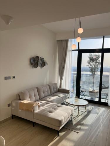 Luxury 1BR with Stunning Burj Khalifa View- Self Check-in