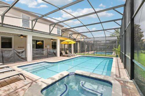 Upstay Family Home w Pool & Cinema ChampionsGate photo 3
