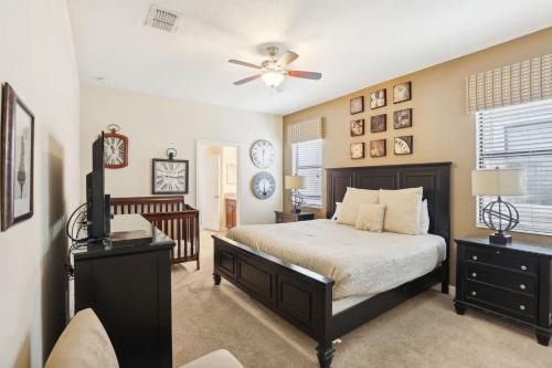 Upstay Family Home w Pool & Cinema ChampionsGate photo 20