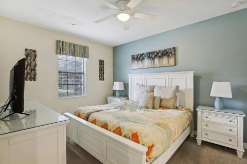 Upstay Family Home w Pool & Cinema ChampionsGate photo 25