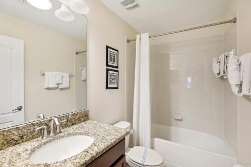 Upstay Family Home w Pool & Cinema ChampionsGate photo 28