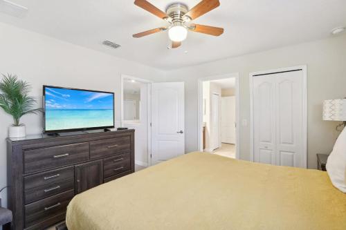 Upstay Family Home w Pool & Cinema ChampionsGate photo 32