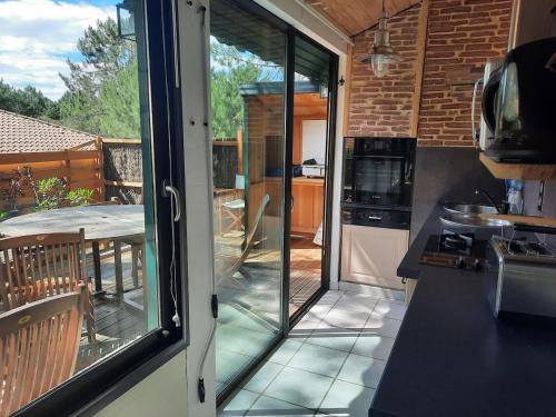 Agréable petite maison près du golf et de la plage