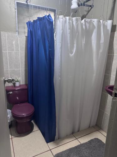 Bilik mandi di Apartmentelsauce