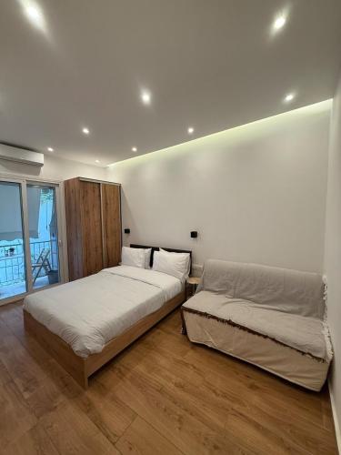 ATH Cozy Studio