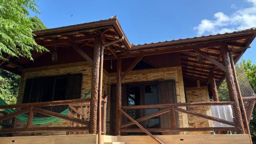 Bangunan di mana terletaknya rumah tamu ini