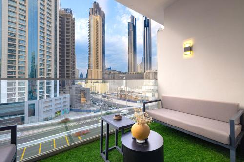 Chic Studio 5 Min Walk to Dubai Mall & Burj