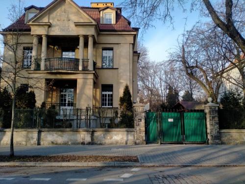 Budova, kde se hostel nachází