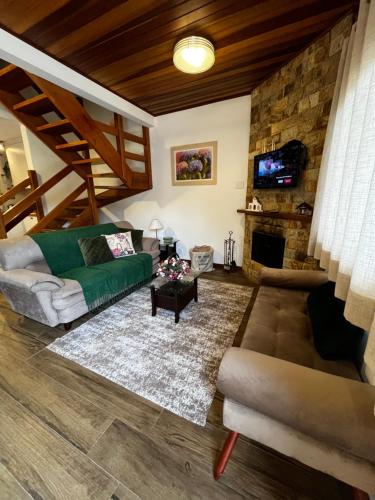 Posezení v ubytování Chalé Villagio Monte Verde