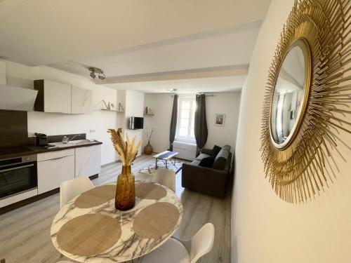 Spacieux studio - Vieil Antibes