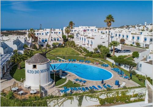 Windmill Hill - Alto do Moinho - Pool & Sea View