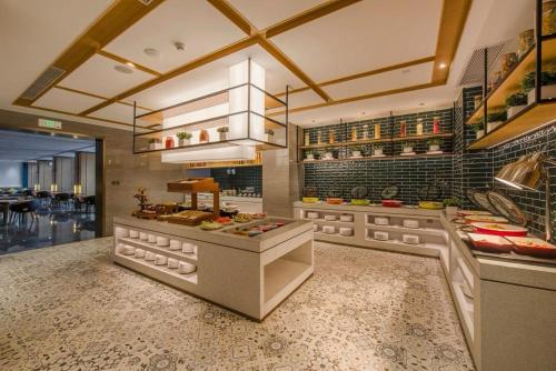 Jídlo v hotelu nebo okolí